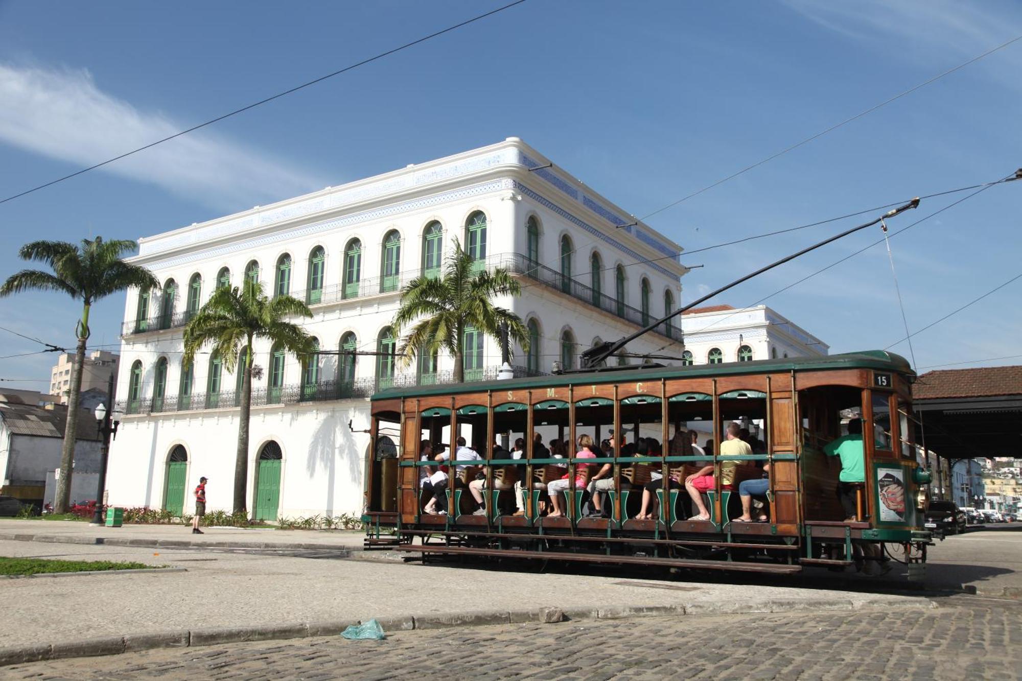Apartamento Em Santos No Gonzaga Em Frente A Praia 外观 照片