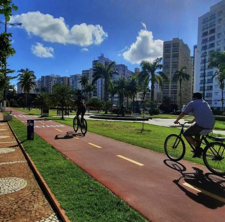 Apartamento Em Santos No Gonzaga Em Frente A Praia 外观 照片